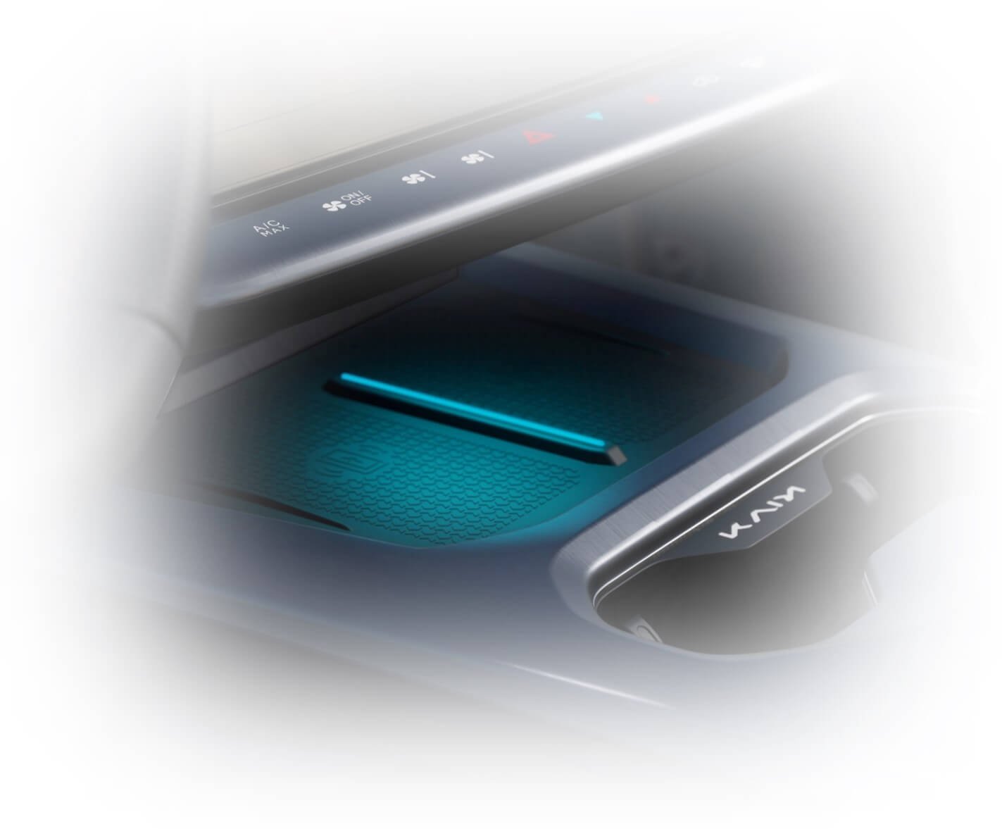 Kaiyi X7 wireless charging