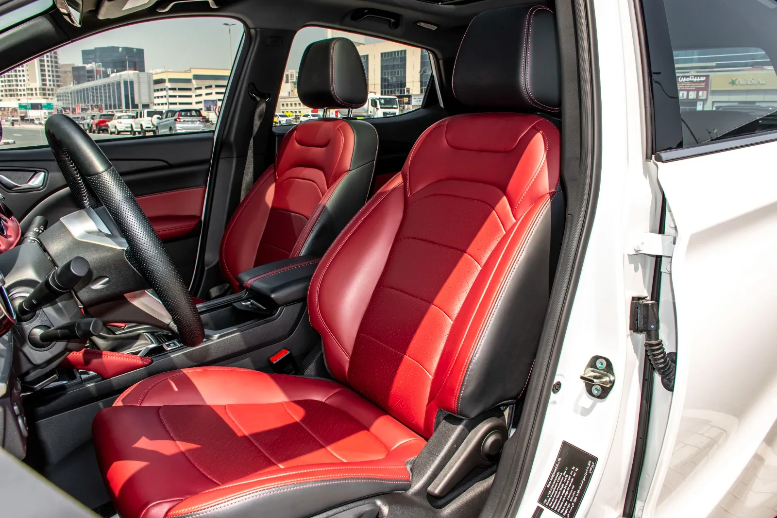 DFSK Fengon 500 interior