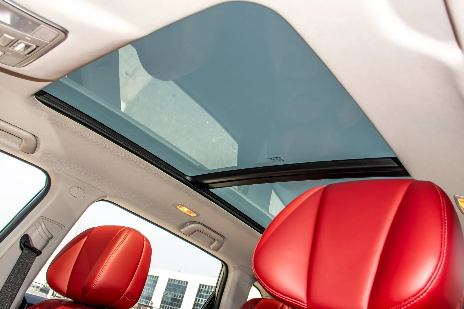 DFSK Fengon Glory 600 interior